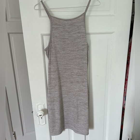 Aritzia Golden by TNA Noll dress - Picture 2 of 4